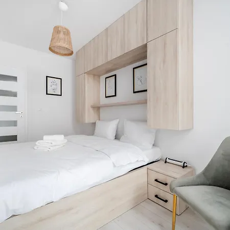 Park źródliska Superior By Bookinghost *